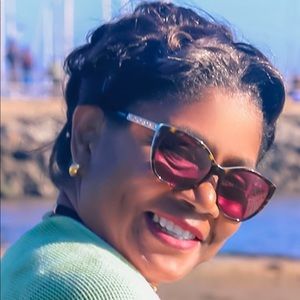 Meet your Posher, Elsie